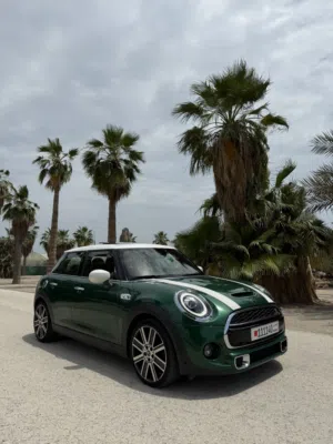 Mini copoper S  British Racing Green  Model 2020 الموديل 46km  only  الممشى