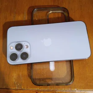 Apple iPhone 13 Pro 256 GB in Basra
