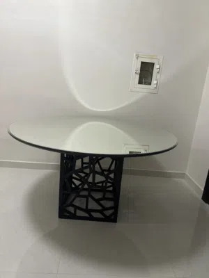 طاولة مدخل دائرية زجاج عاكس