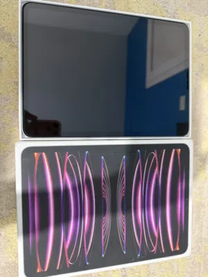 ipad pro M2, شبه جديد خبش لا