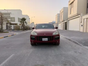 Used Porsche Cayenne in Northern Governorate
