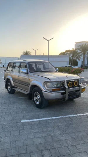 Used Toyota Land Cruiser in Al Batinah