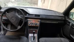 1995E (Mercedes-Benz E-Class
