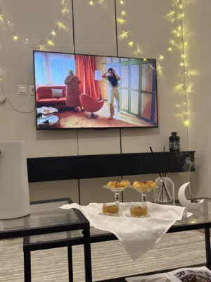 طاولة شاشه
