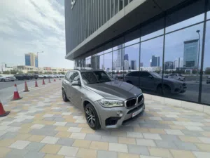 BMW X5 M Power بحالة ممتازة  مالك ثاني  صيانة وكالة