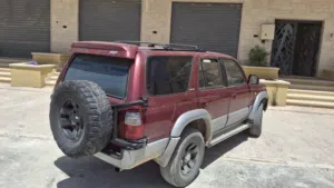 تويوتا فور رونر موديل 1998 سيارة محرك كمبيو لاقوة الا بالله رباعي سيارة تبي بريمه عالصاله وكم حاجه
