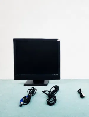 شاشه Samsung أصلي بسعر حررررررررررق اقرأ الوصف مهم جدا