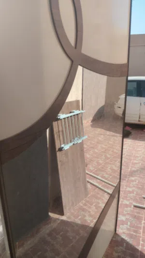 اتات مستعمل للبيع, دولاب سحاب بحاله ممتازه مقضوض بكل ملحاقته تعاله ارفع طول المكان طرابلس عين زارة