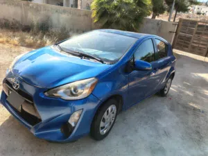 Used Toyota Prius in Amman
