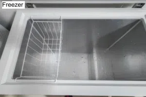 Candy freezer in very good condition, bought 1 year ago