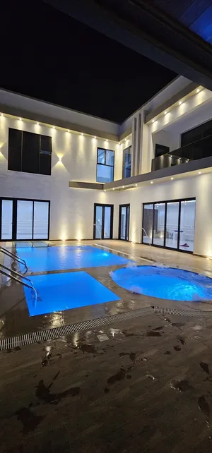 360 m2 4 Bedrooms Villa for Sale in Al Batinah Al Rumais