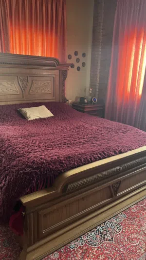 غرفه نوم للبيع في اربد حي القصيلة