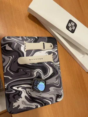 Apple Watch Series 7 45mm cellular + gps with box and straps excellent condition