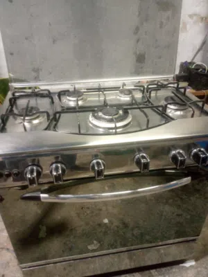 غاز. إيطالي بحاله جيده جدا