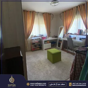 170 m2 3 Bedrooms Apartments for Sale in Ramallah and Al-Bireh Al Masyoon