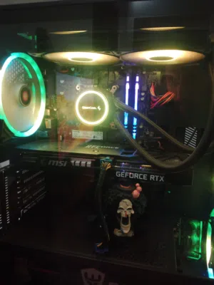 كمبيوتر جيمنج جهاز نظيف مستعمل pc gaming