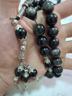 مسبحة من 33 حبة