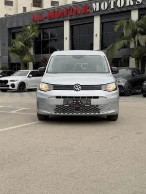 فولكس فاجن كادي طويل ترخيص 2023/ركاب 6+1  محرك 2000 ديزل  جير اوتوماتيك 122 حصان