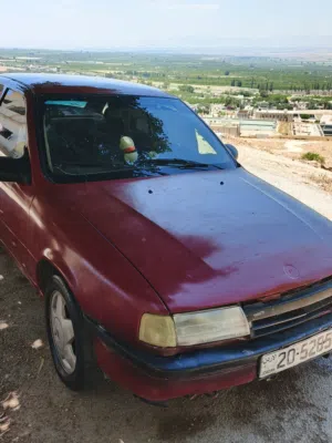 Used Opel Vectra in Irbid