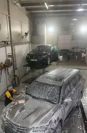مغسل وبوليش سيارات في المنطقة الصناعية بالشارقة - Car wash and Polish in Sharjah industrial area 12