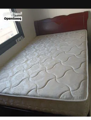 Bed and mattress