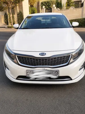 للبيع كيا K5 2015 هايبرد لون أبيض مواصفات ممتازة