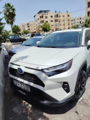 تويوتا  راف4 موديل 2022 XLE فور ويل للبيع