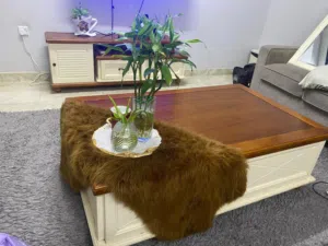 طاولة قهوة (80X130) السعر 30 ريال طاولة تلفاز 139X38 السعر 30 دولاب يأتي مع طاولة الطعام السعر 30