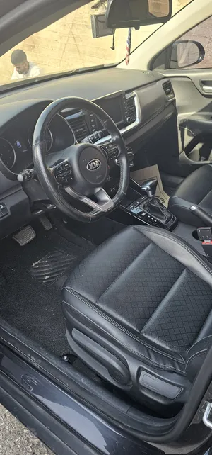 كيا-ستونيك-2019