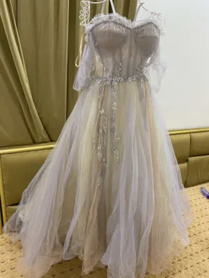 فستان سهرة فخم