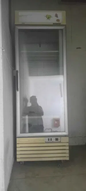 ثلاجه للبيع مستعمله
