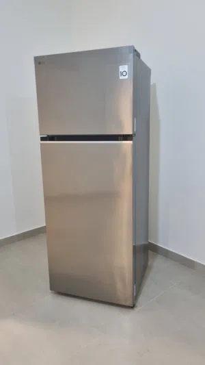 ثلاجة ال جي جديدة غير مستخدمة بضمان 10 سنوات  في منطقة مدينة سلمان