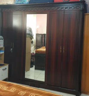 غرفة نوم كاملة مع فرشة طبية  للبيع