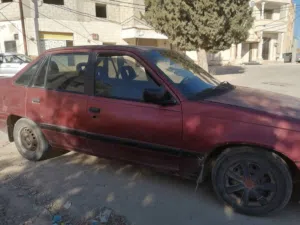 سياره للبيع(السياره ماشيه)ماتور وجير جيدات السعر350