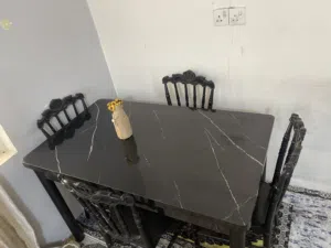 ميز طعام 4 كراسي