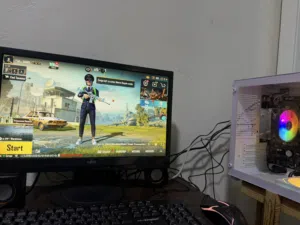 كمبيوتر للبيع او للبدل