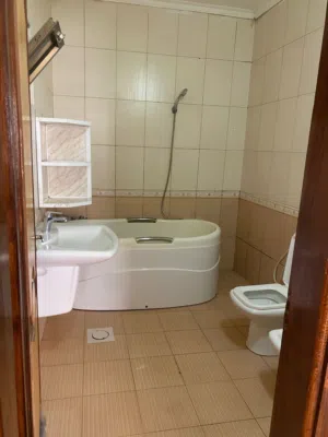 180 m2 3 Bedrooms Apartments for Rent in Amman Daheit Al Rasheed