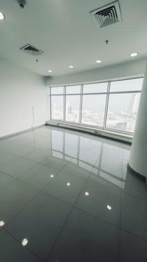 نص دور تجاري للإيجار بالعاصمه - 2 رقم آلي