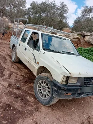 ايسوزو-تندر-موديل-1999