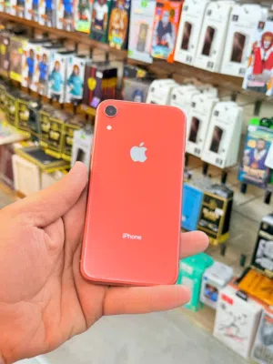 ايفون RX ذاككره 128 بطارية 81 نظافه 100%