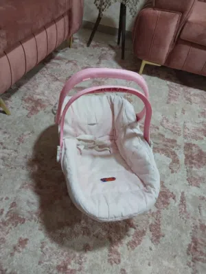 كوت أطفال وكرسي هزاز