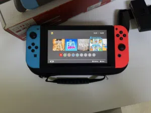 Nintendo switch v1 64gb with the box