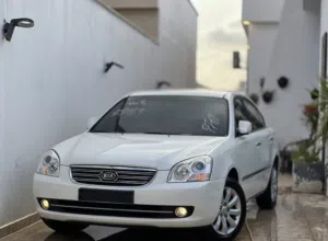 كيا لوتزي 2008