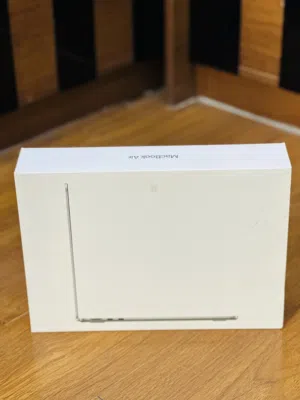 MacBook Air 13 inch M3 512gb 8gb ram 1 YEAR WARRANTY BRAND NEW  Battery Life: Up to ~22 hours.
