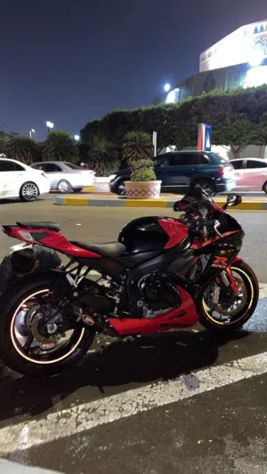 Suzuki gxr750