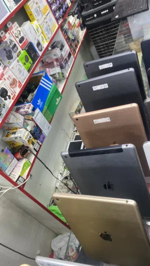 الي يريد ايبادات ابل بسعر ممتاز جدا يتواصل معي واتس
