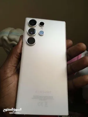 Samsung . Galaxy S23 Ultra . 256 GB0