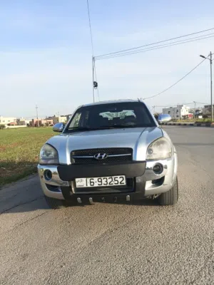 توسان 2010للبيع المستعجل بداعي السفر