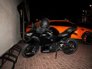 Kawasaki Ninja 400 Net & clean