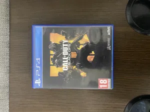 ألعاب  سيديات بلايستيشن فور للبيع او البدل